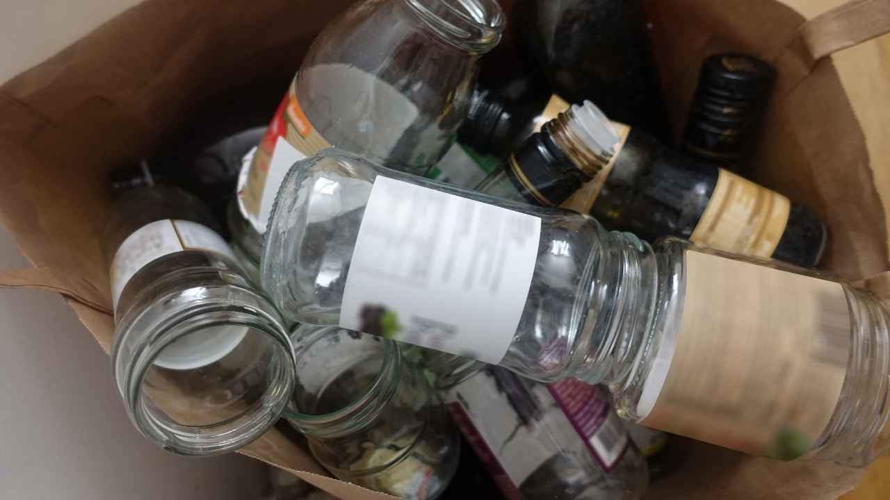 Vasetti vuoti come disinfettarli senza bollire - Blog.RicettaSprint