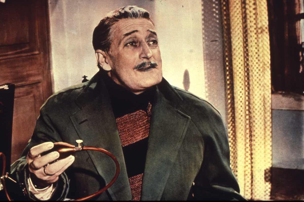 totò in una scena di un film